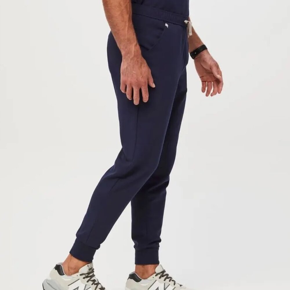 FIGS Tansen Jogger Scrub Pants-Men’s Large/Short – Navy